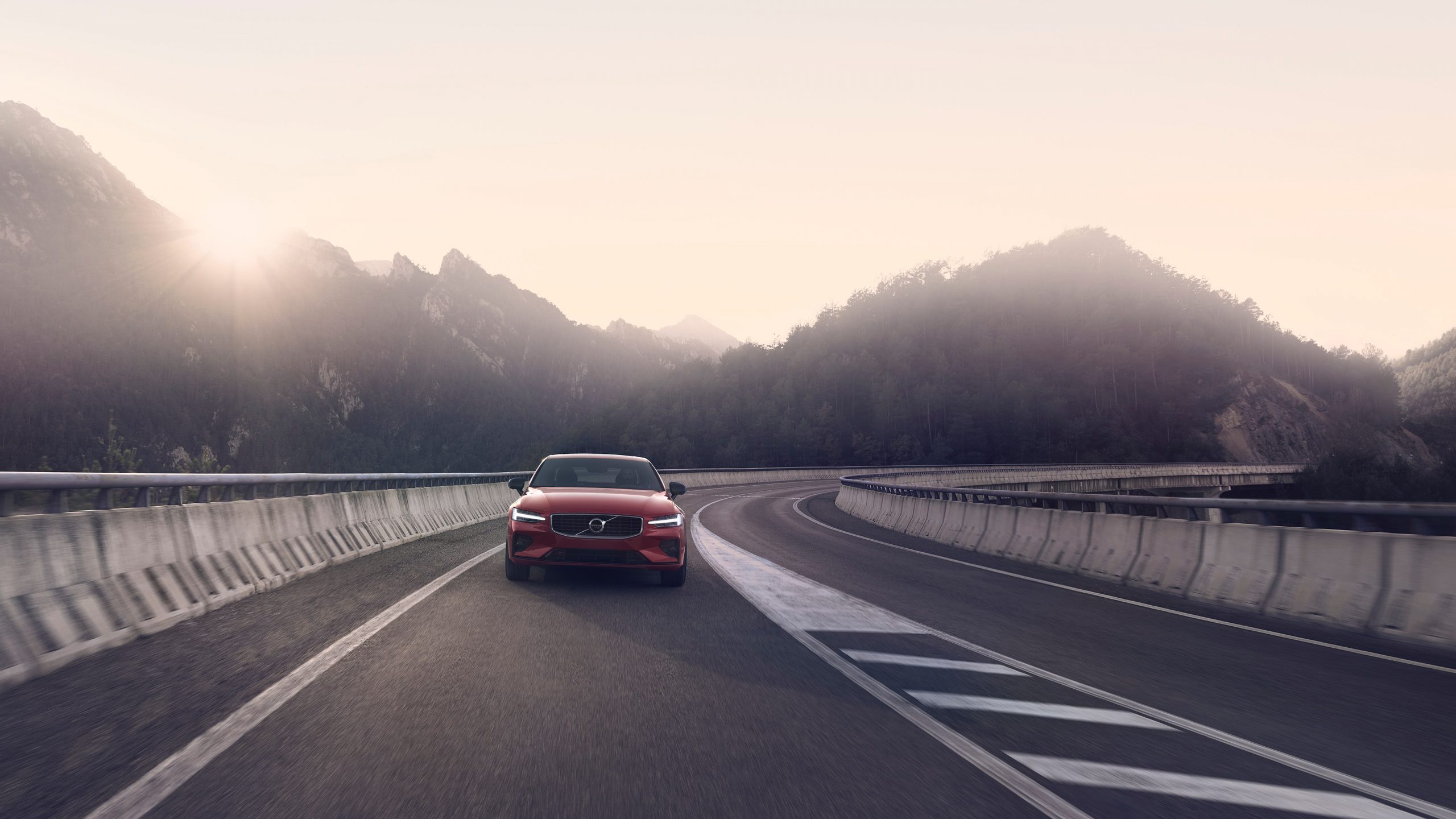 Audi A4 2019 vs Volvo S60 2019 à Trois-Rivières